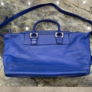 Diane Von Furstenberg women’s shoulder bag. Blue.